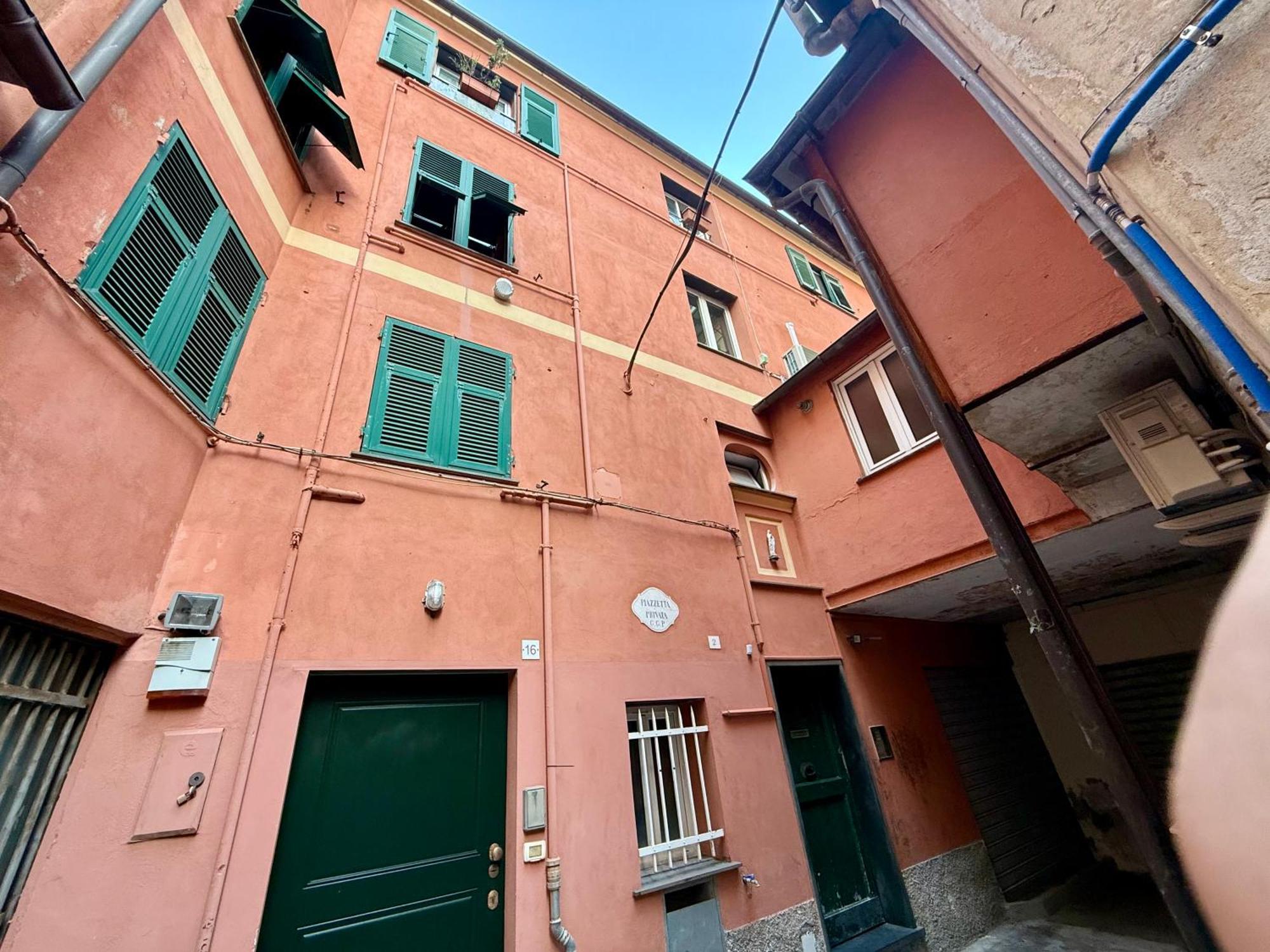 Ferienwohnung The First Colombo Brignole XX Settembre Genua Exterior foto
